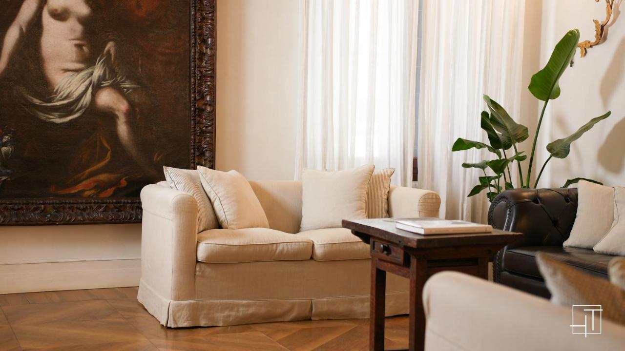 Ht - Casa Del Pittore In Piazza Delle Erbe Padoue Extérieur photo