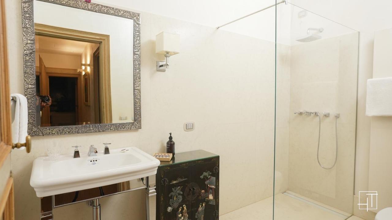 Ht - Casa Del Pittore In Piazza Delle Erbe Padoue Extérieur photo