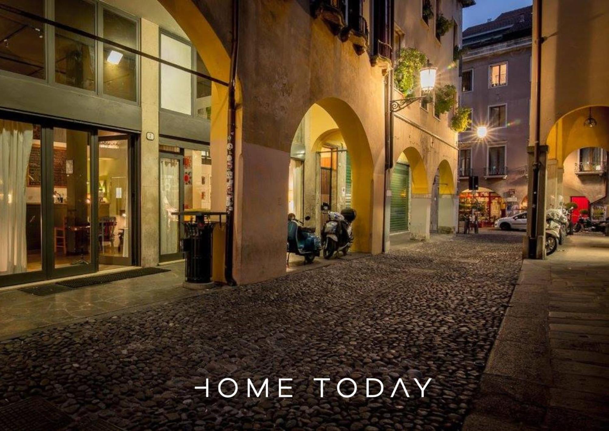 Ht - Casa Del Pittore In Piazza Delle Erbe Padoue Extérieur photo